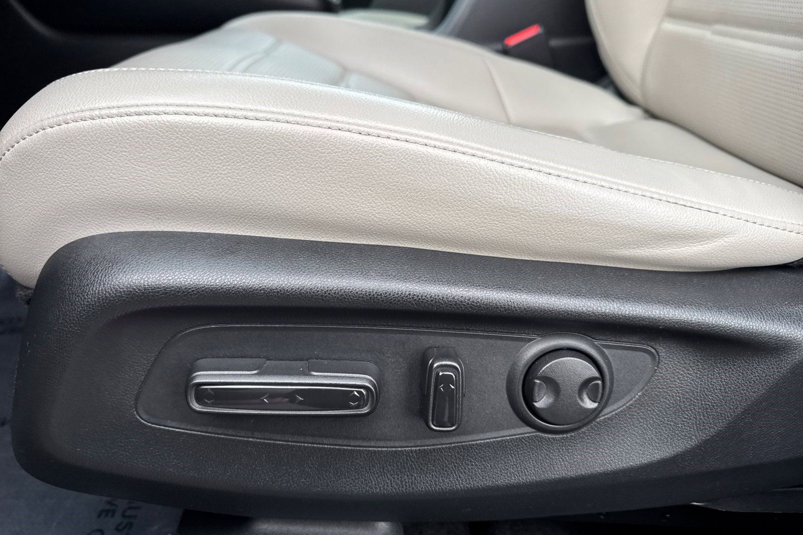 Used 2024 Honda CR-V EX-L image 14