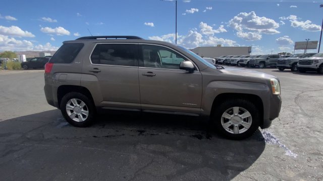 Used 2011 GMC Terrain SLE AWD/4WD image 9