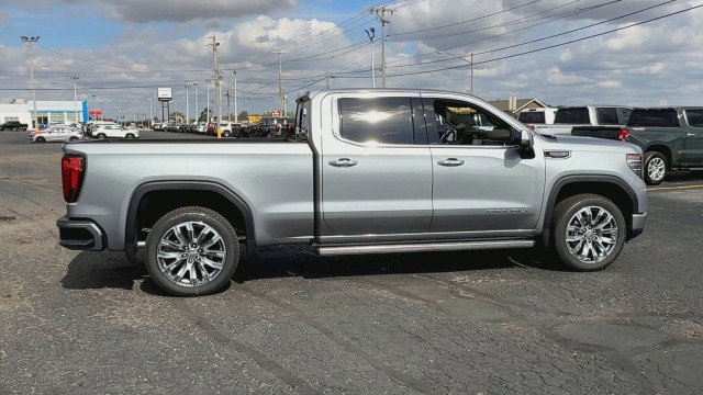 New 2026 GMC Sierra 1500 Denali w/ Denali Reserve Package image 9