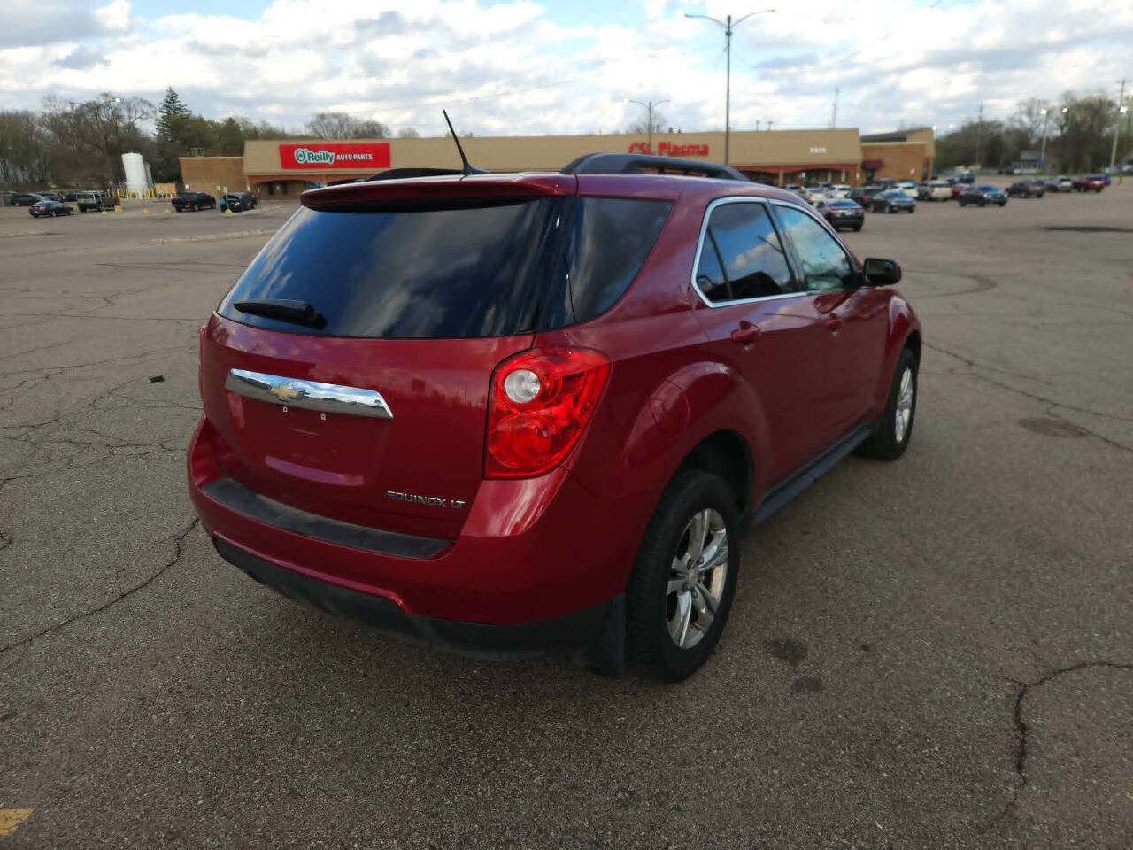 Used 2013 Chevrolet Equinox LT w/ Driver Convenience Package image 4
