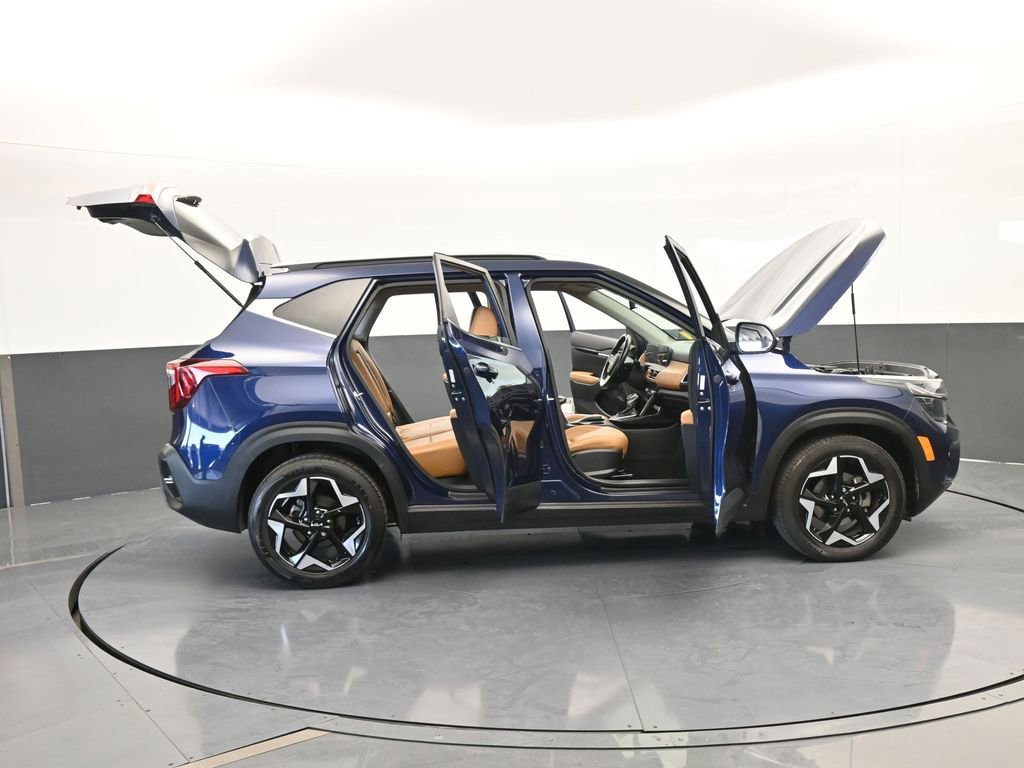 Used 2024 Kia Seltos EX image 71