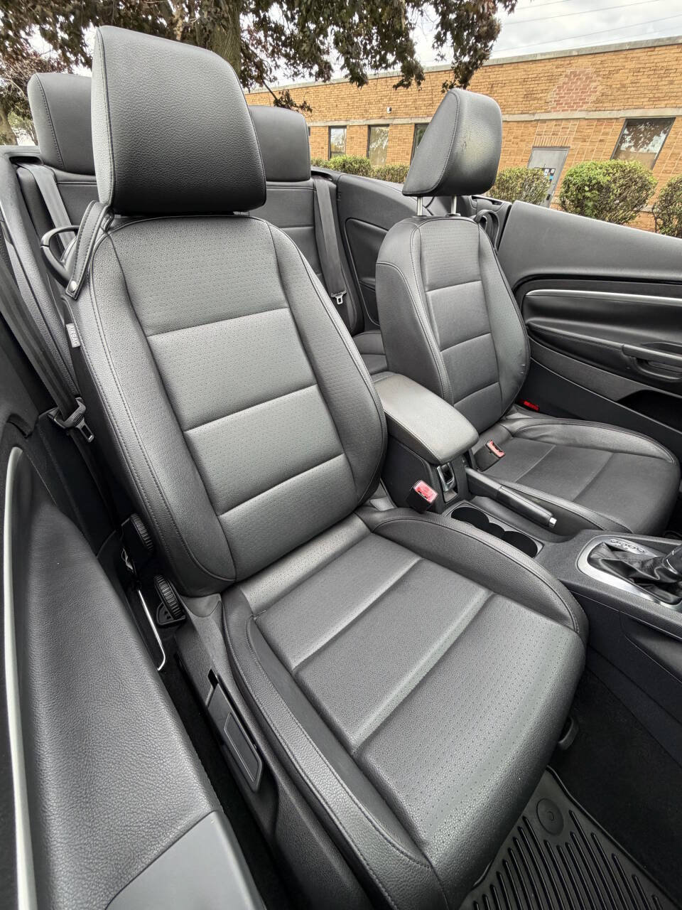 Used 2012 Volkswagen Eos Komfort FWD image 11