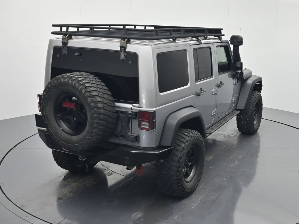 Used 2018 Jeep Wrangler Unlimited Rubicon AWD/4WD image 30