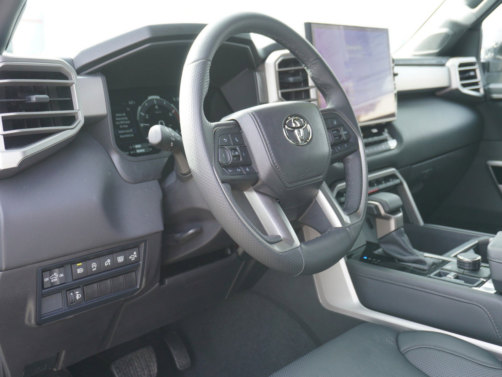 Used 2025 Toyota Tundra Limited image 22