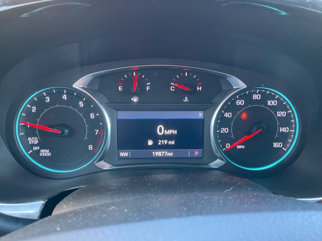 Used 2023 Chevrolet Traverse LT AWD/4WD image 10