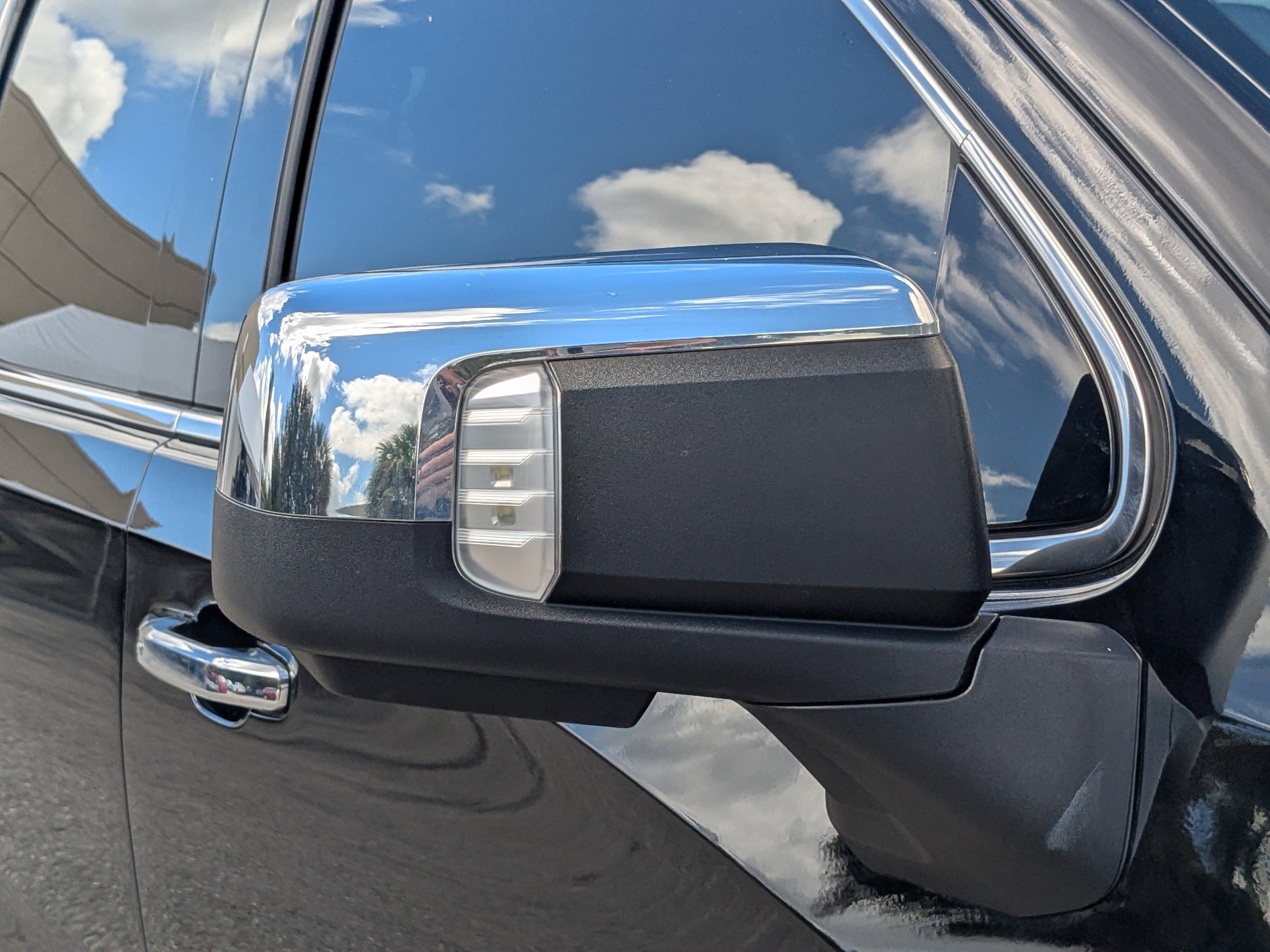 Used 2022 GMC Sierra 1500 SLT w/ SLT Premium Plus Package image 12