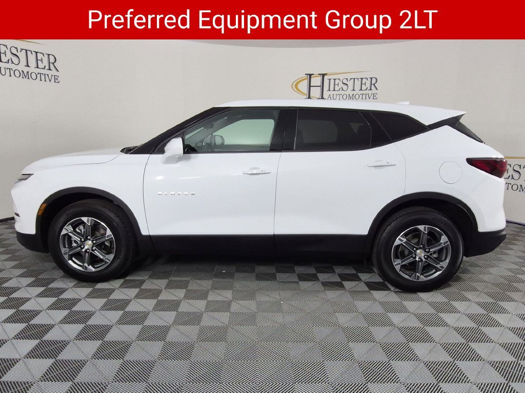 Used 2025 Chevrolet Blazer LT AWD/4WD image 7