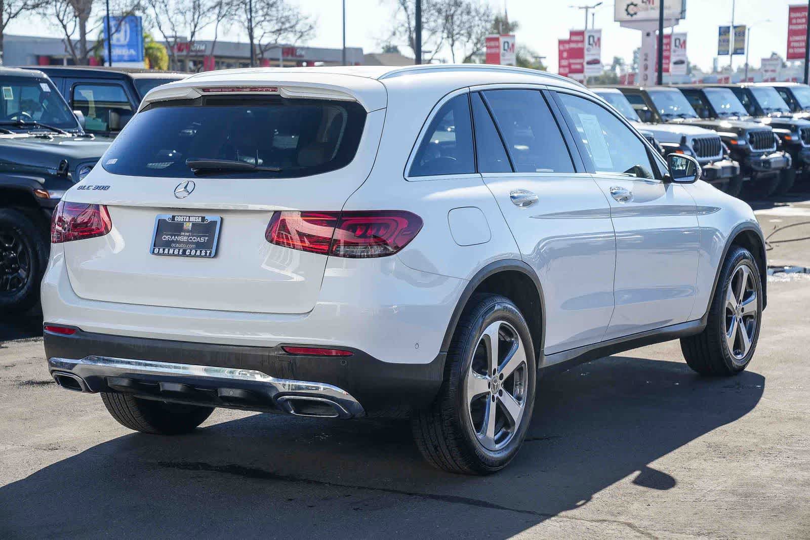 Used 2022 Mercedes-Benz GLC 300 image 4