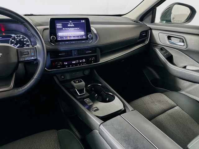 Used 2025 Nissan Rogue SV image 23