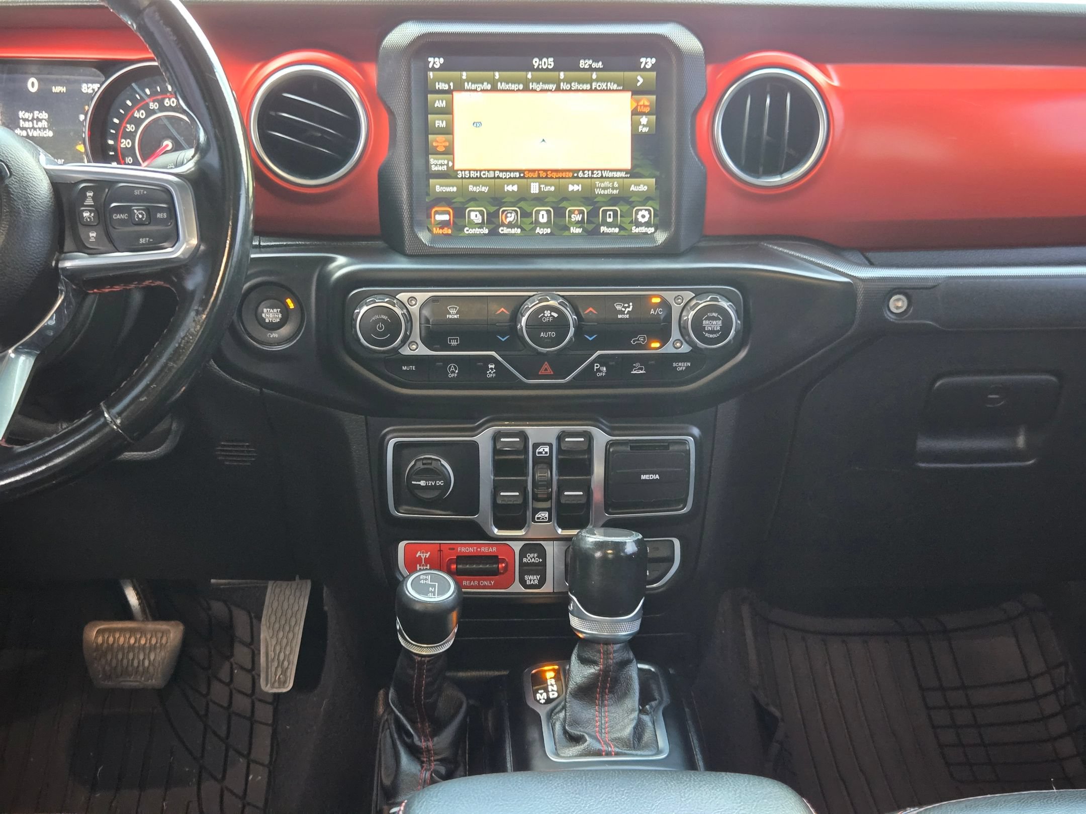 Used 2020 Jeep Gladiator Rubicon AWD/4WD image 16