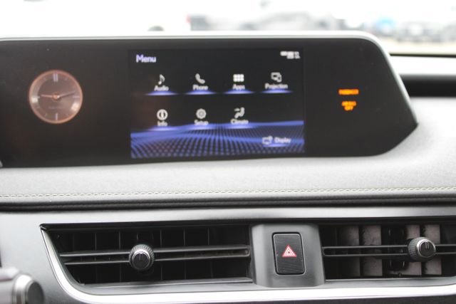 Used 2020 Lexus UX 250h w/ Premium Package AWD/4WD image 24