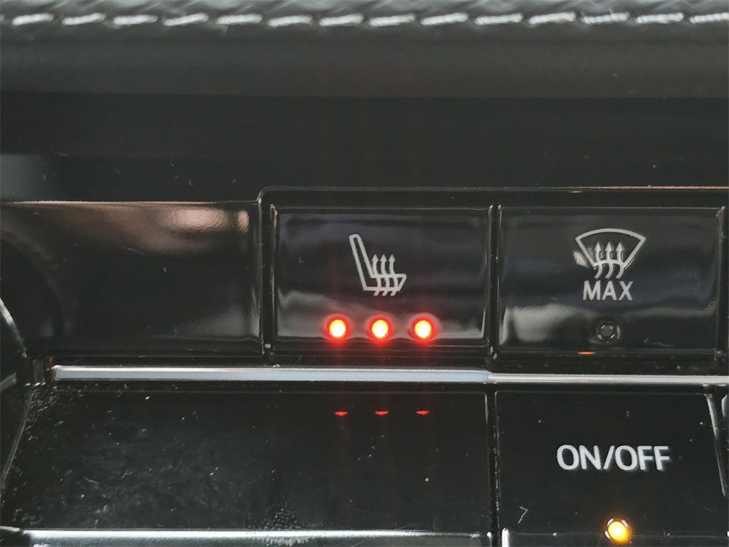 Certified 2025 Chevrolet Equinox LT image 26