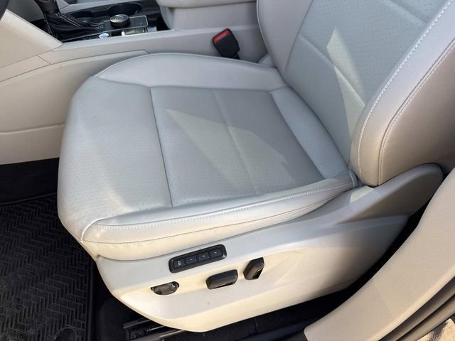 Used 2022 Volkswagen Atlas SEL image 14
