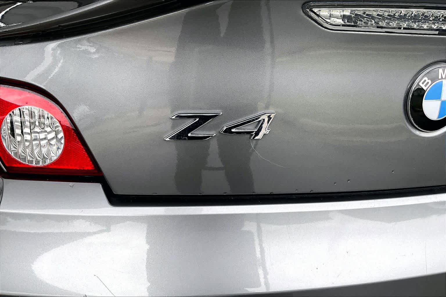 Used 2003 BMW Z4 3.0i RWD image 9