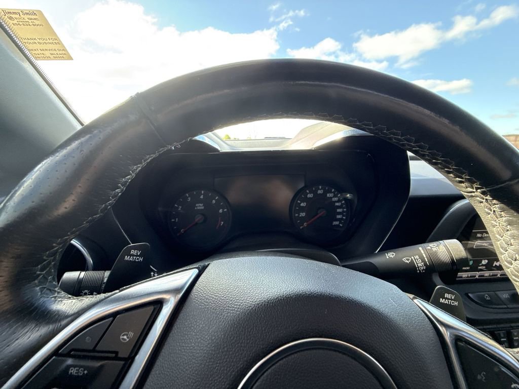 Used 2018 Chevrolet Camaro SS w/ LPO RS/SS Interior Package image 18