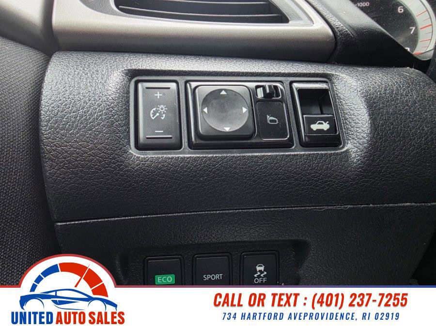 Used 2015 Nissan Sentra SV FWD image 18