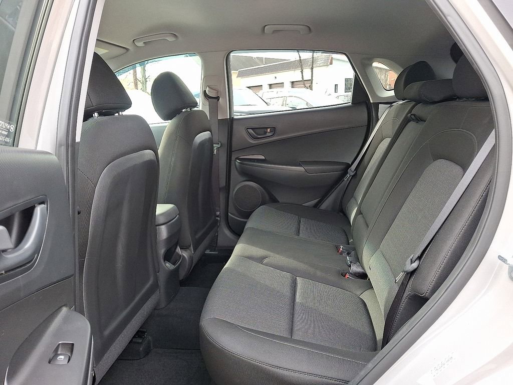 Used 2023 Hyundai Kona SEL w/ Cargo Package image 10