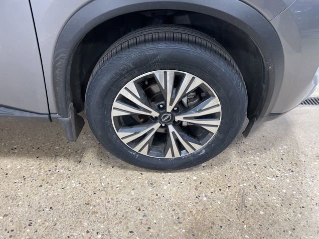 Certified 2023 Nissan Rogue SV w/ SV Premium B Package image 38