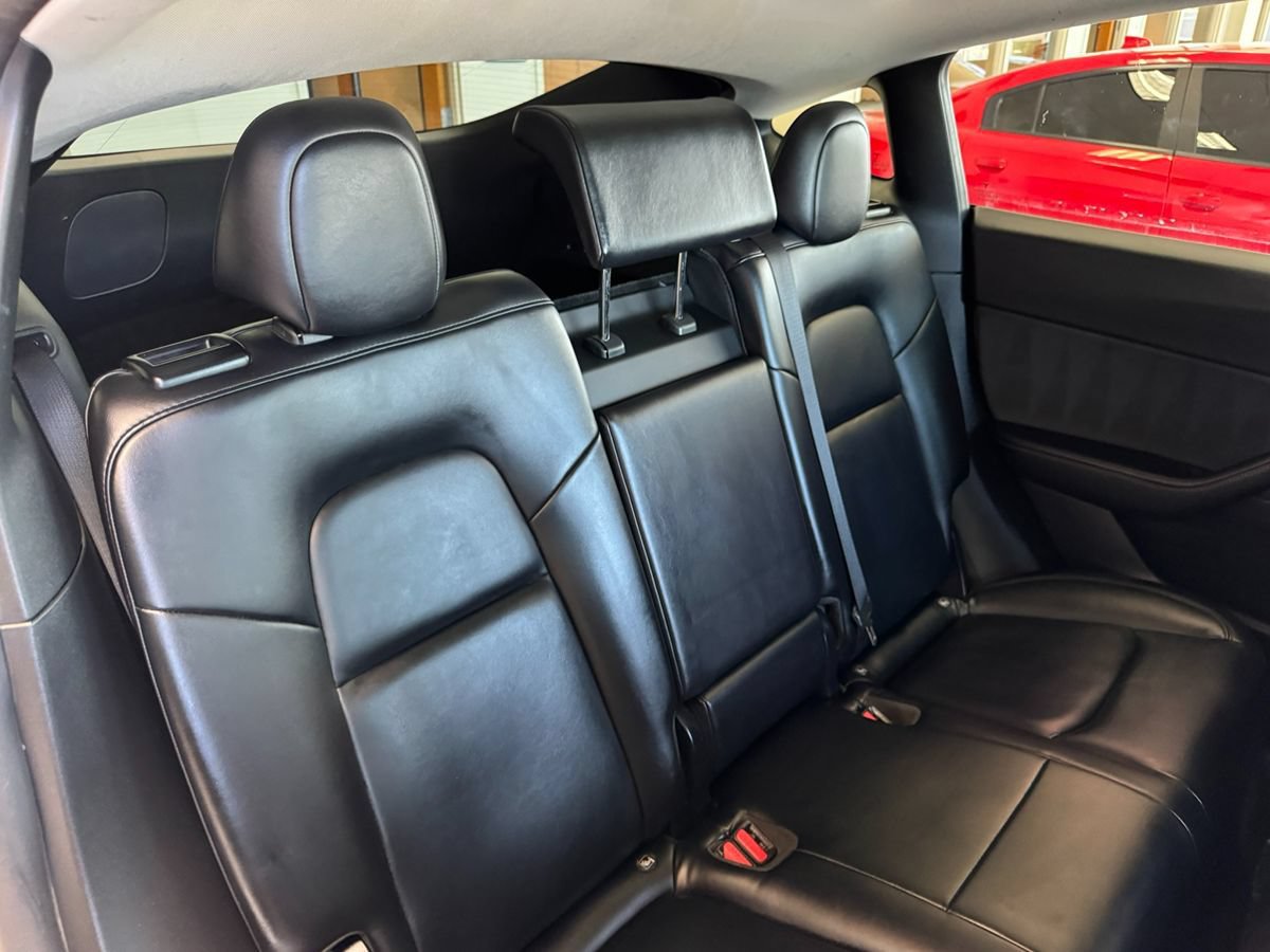 Used 2021 Tesla Model Y Long Range AWD/4WD image 82