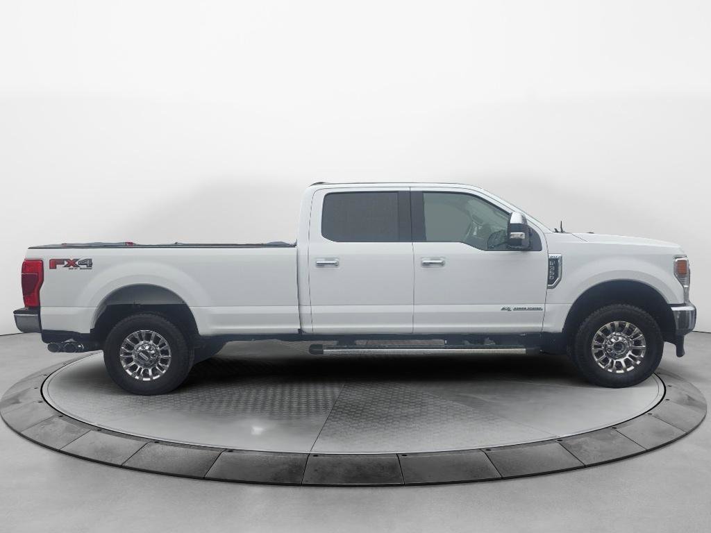 Used 2022 Ford F350 XLT w/ XLT Premium Package image 6