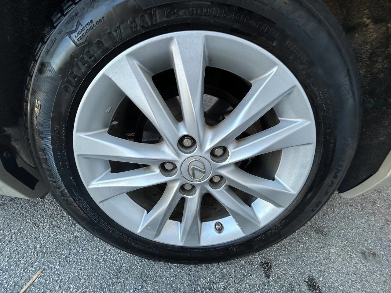 Used 2011 Lexus ES 350 FWD image 16