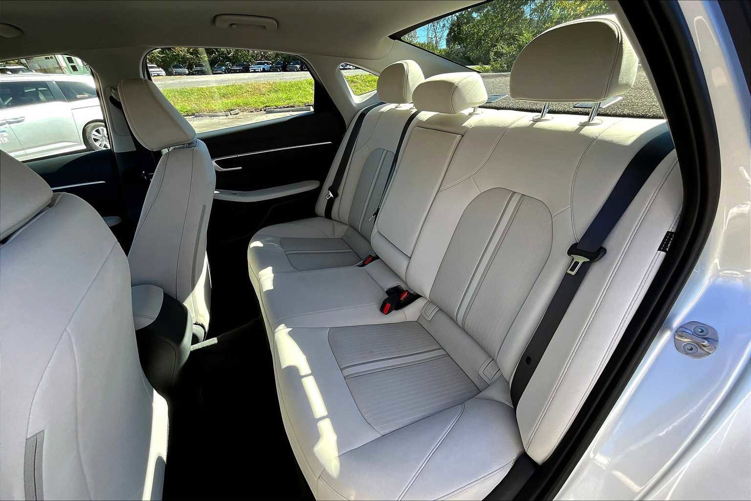 Used 2024 Hyundai Sonata SEL image 19