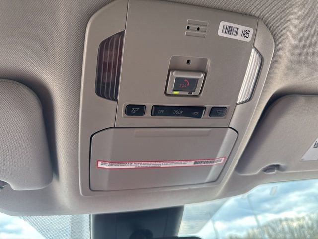 Used 2023 Toyota Highlander LE image 22