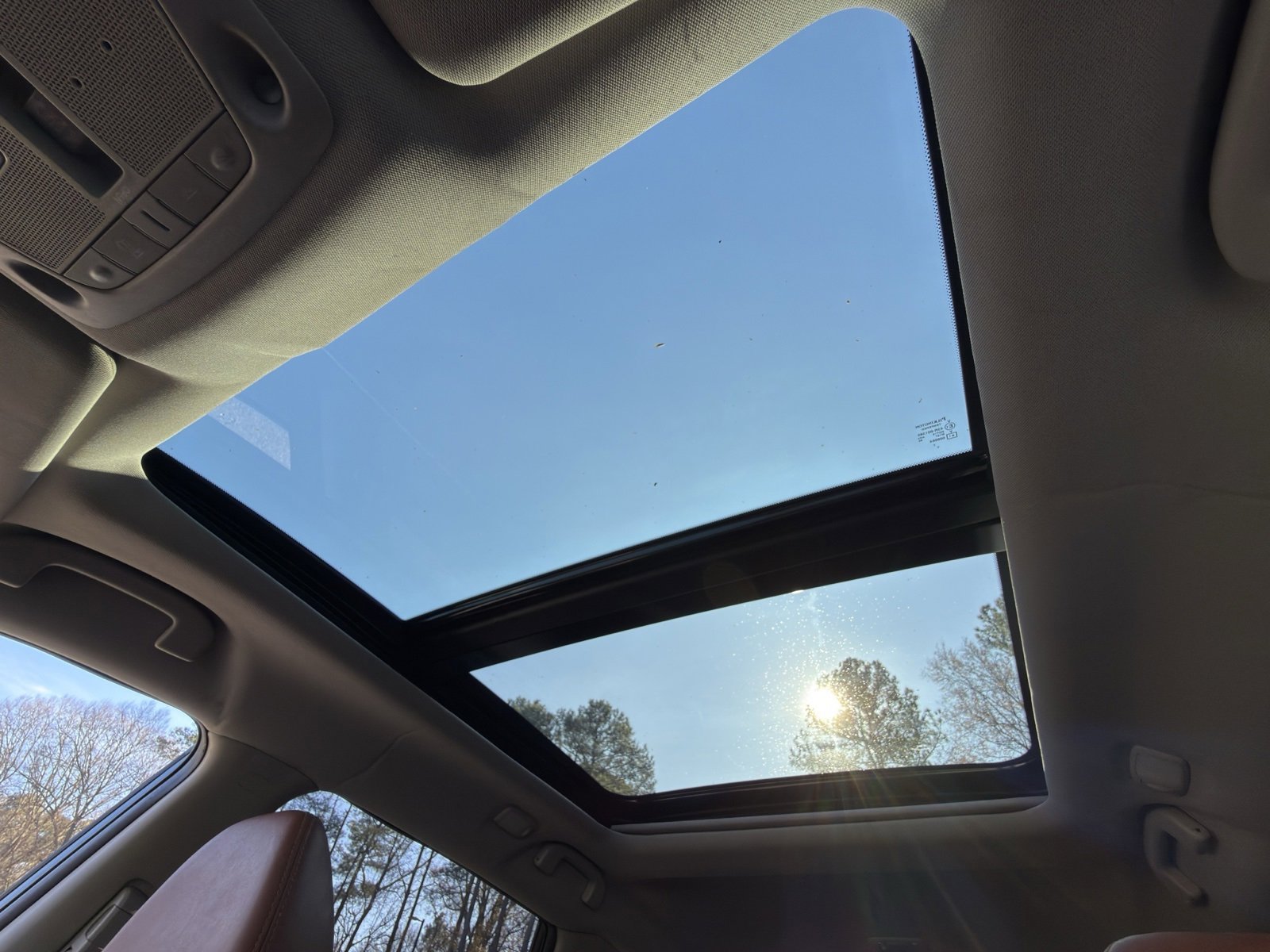 Used 2018 Nissan Rogue SL w/ Premium Package image 44