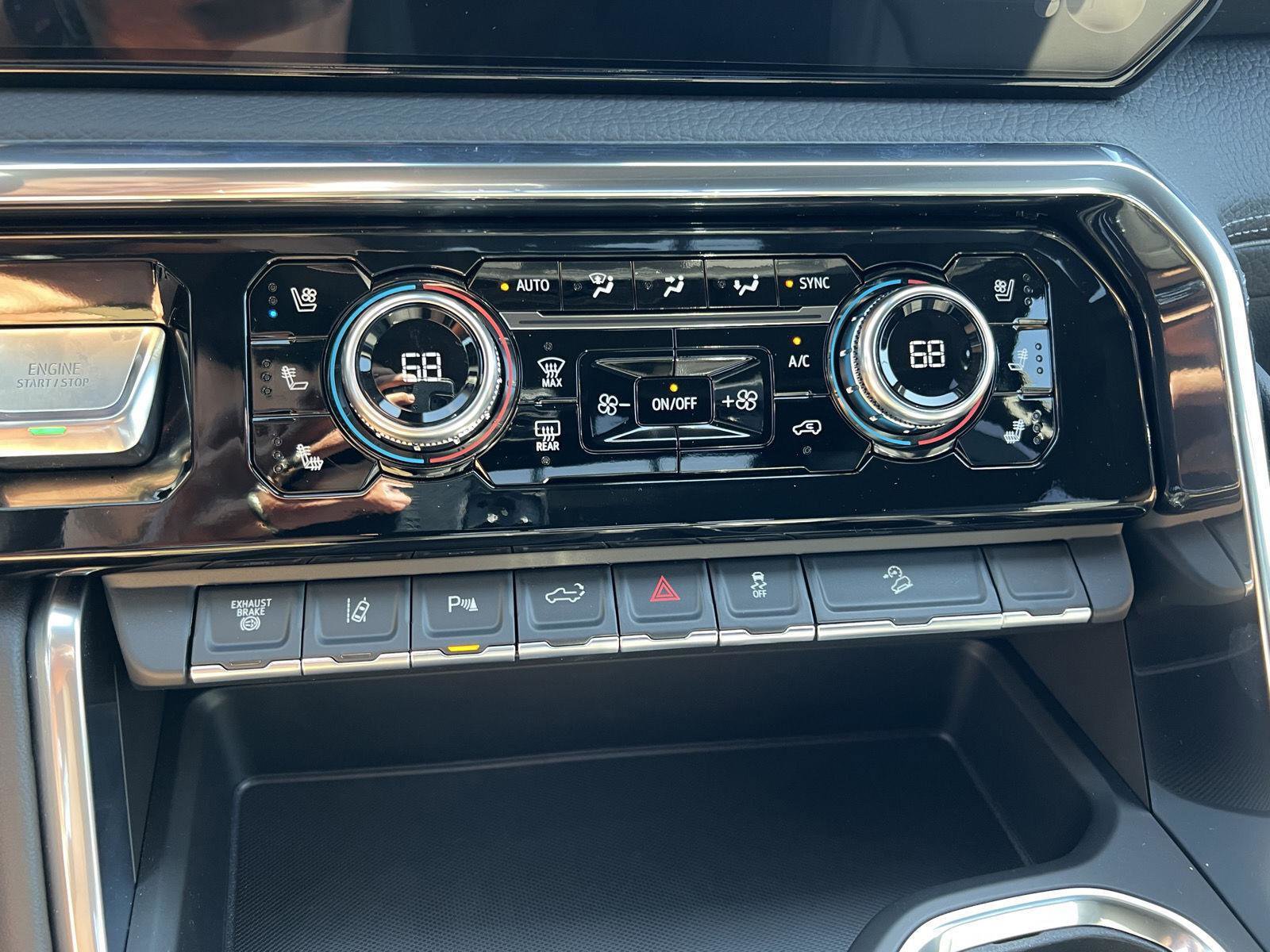 New 2026 GMC Sierra 2500 Denali w/ Denali Reserve Package image 37