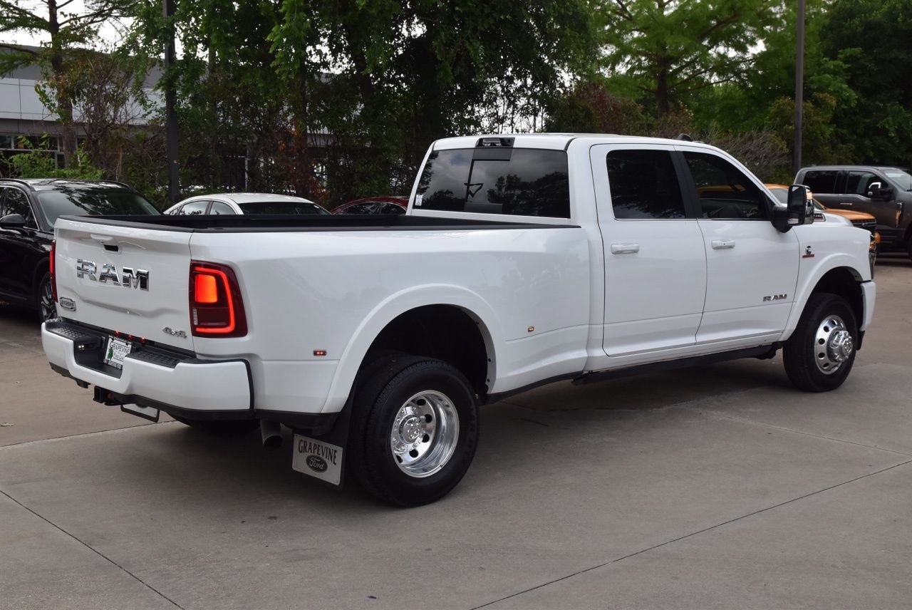 Used 2025 RAM 3500 Longhorn image 7