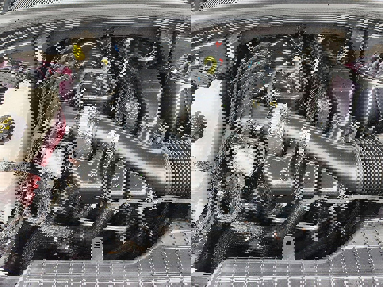 Certified 2024 Jeep Grand Cherokee L Laredo image 40