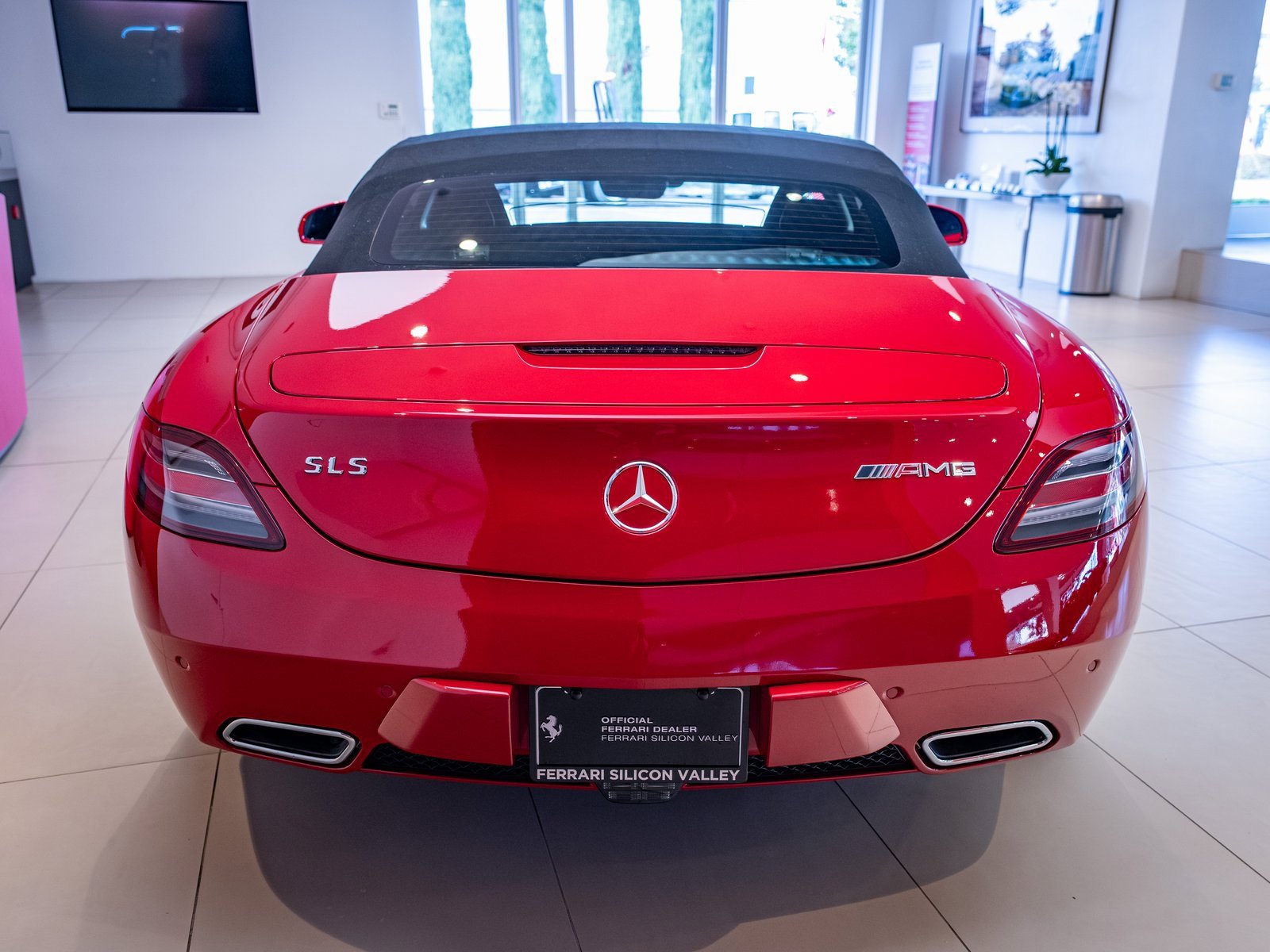 Used 2012 Mercedes-Benz SLS AMG Roadster image 28
