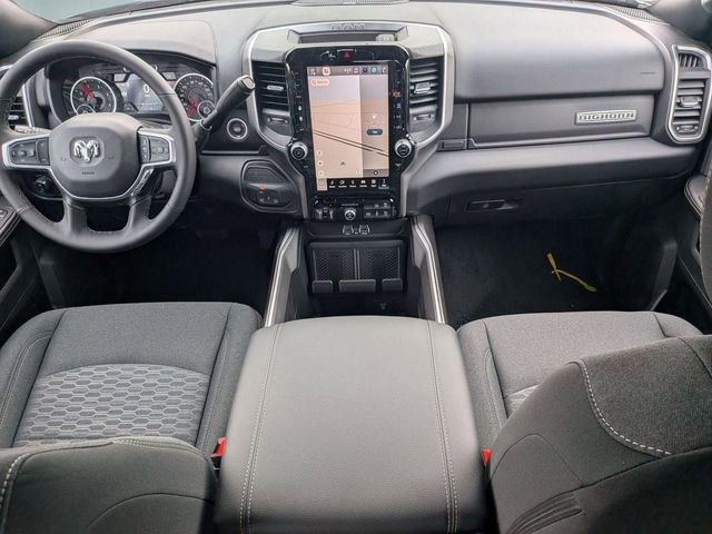 New 2026 RAM 3500 Big Horn AWD/4WD image 28