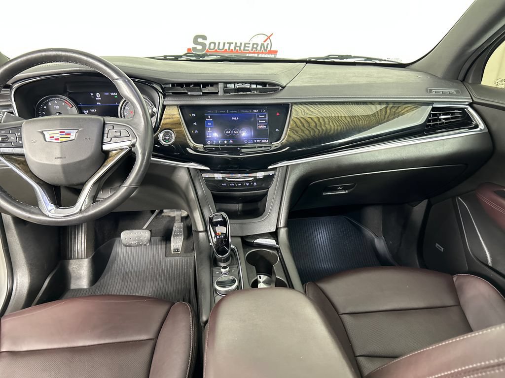 Used 2020 Cadillac XT6 Premium Luxury FWD image 19