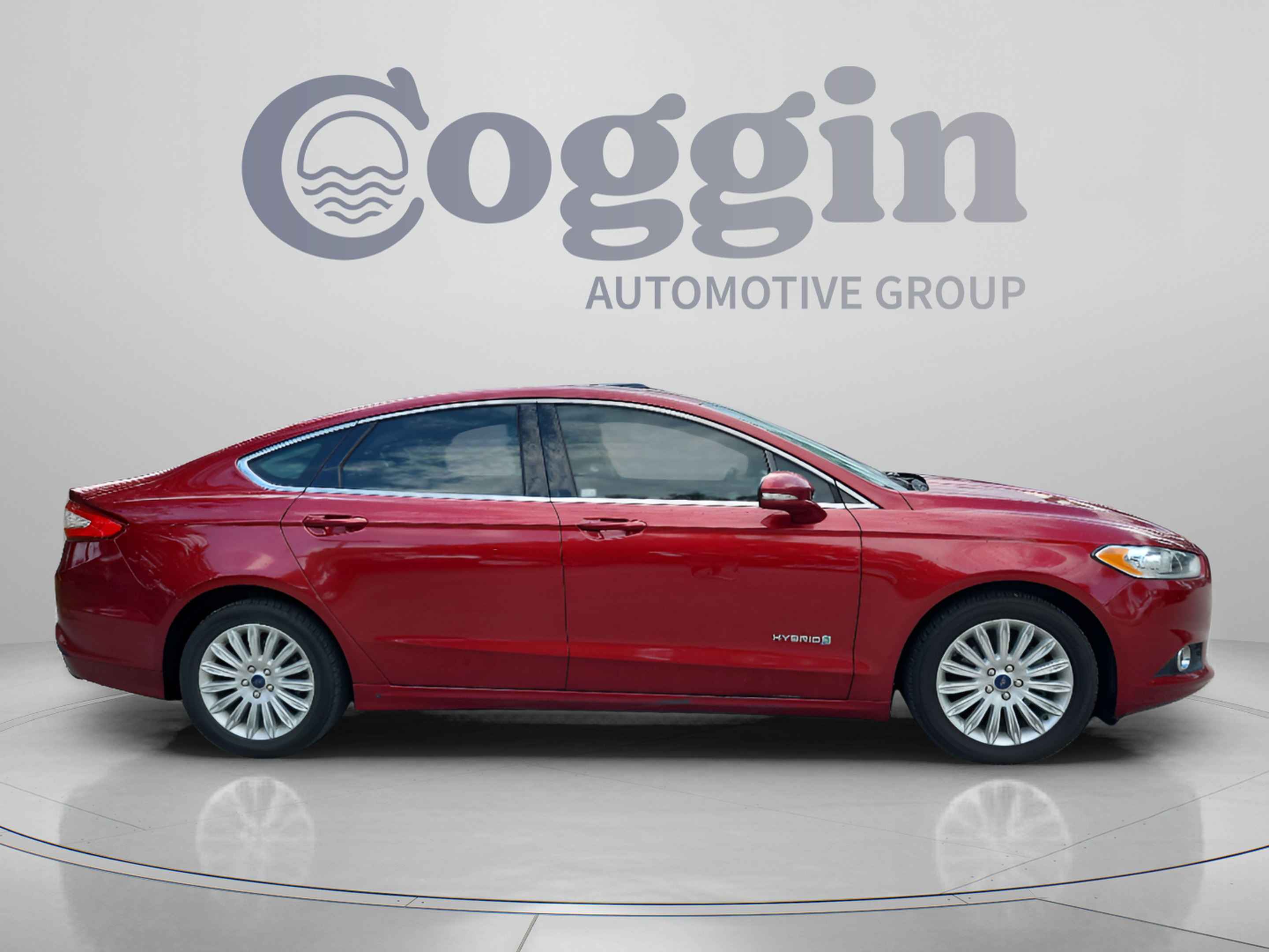 Used 2014 Ford Fusion SE w/ Equipment Group 502A FWD image 6