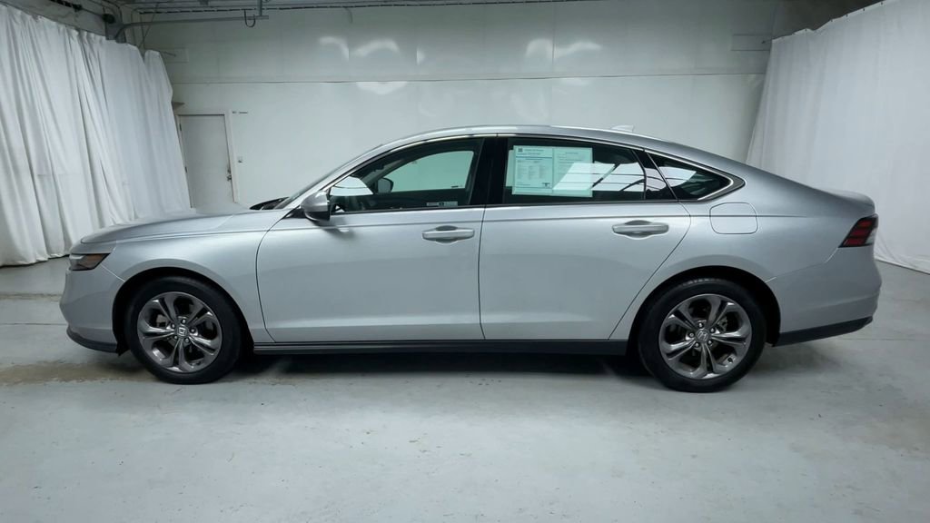 Certified 2024 Honda Accord EX image 5