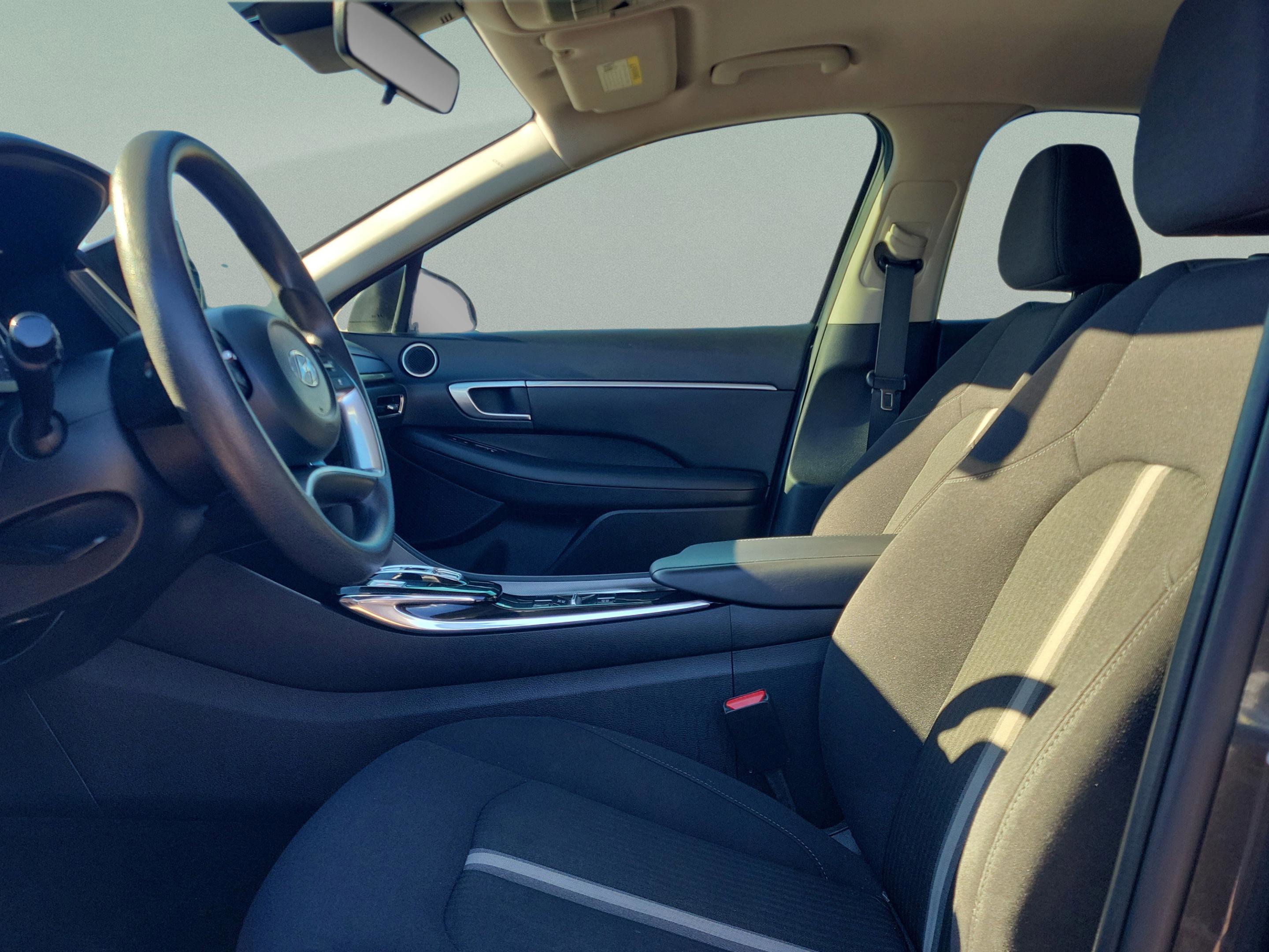 Certified 2021 Hyundai Sonata SEL w/ Preferred Accessory Package image 13