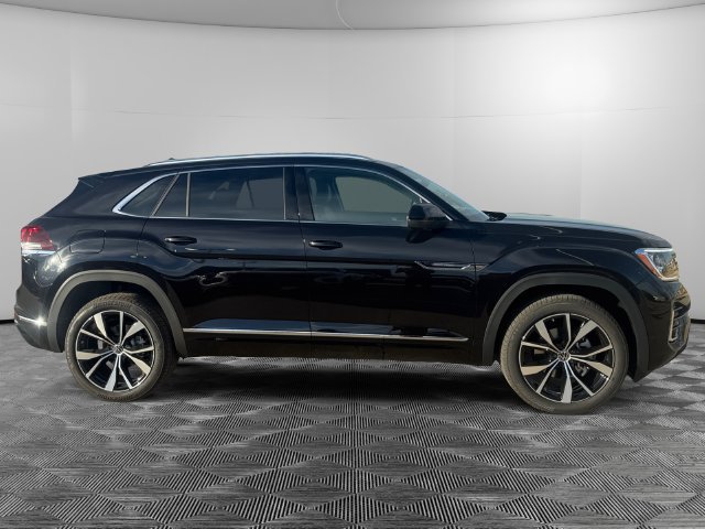 New 2026 Volkswagen Atlas Cross Sport SEL Premium R-Line AWD/4WD image 6