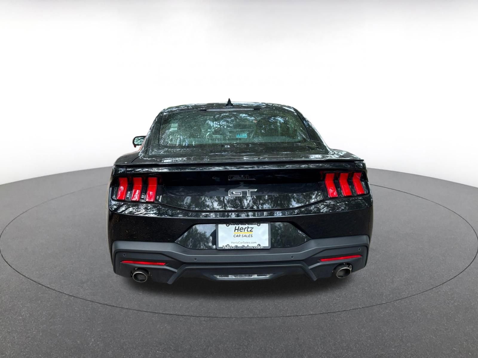 Used 2025 Ford Mustang GT Premium RWD image 6