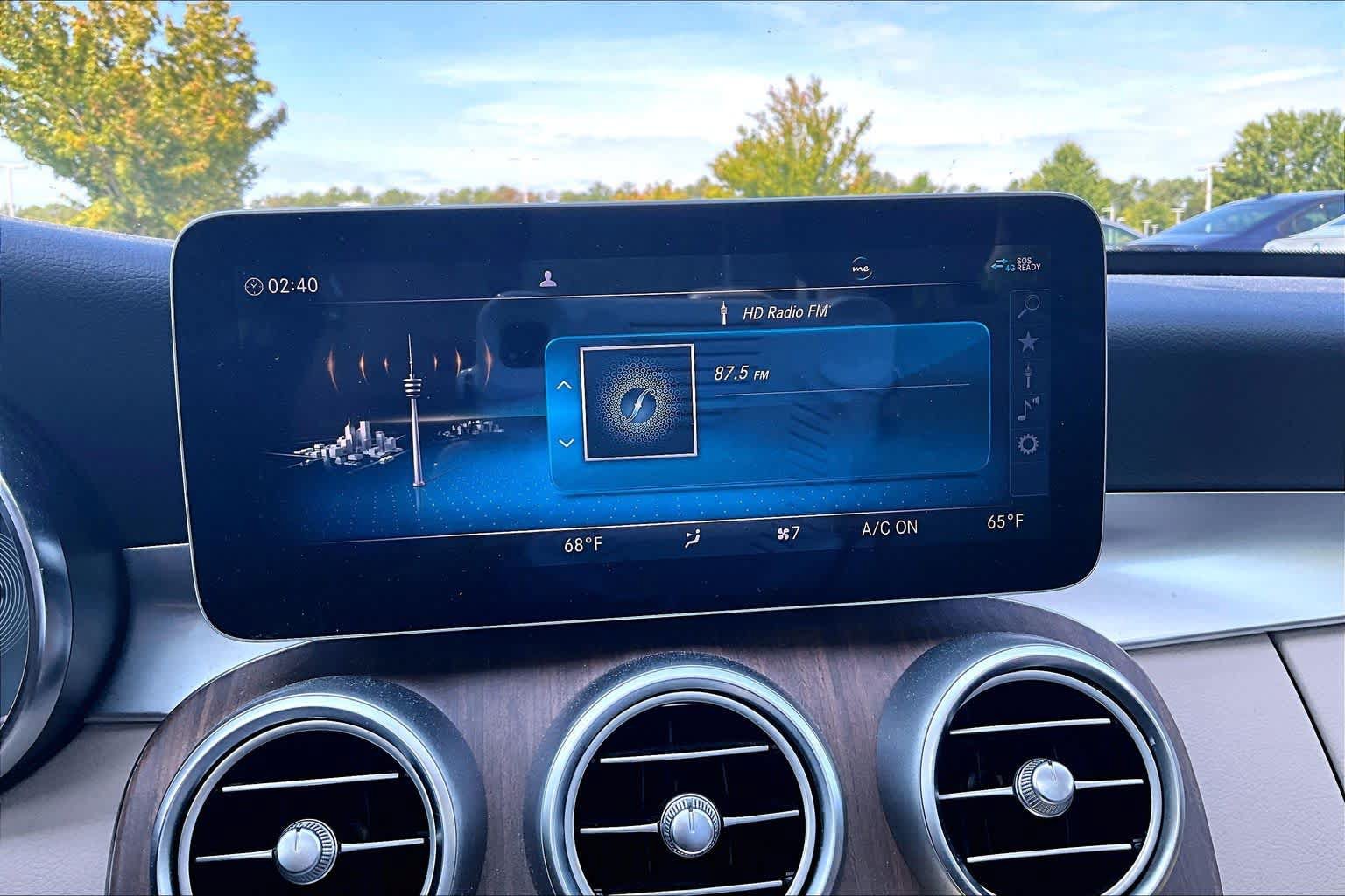Used 2020 Mercedes-Benz C 300 4MATIC Sedan image 35
