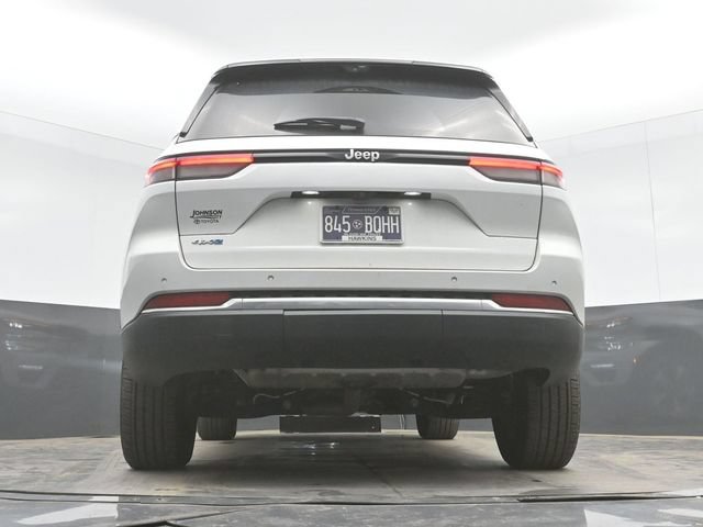 Used 2022 Jeep Grand Cherokee Limited 4xe w/ Luxury Tech Group II AWD/4WD image 32