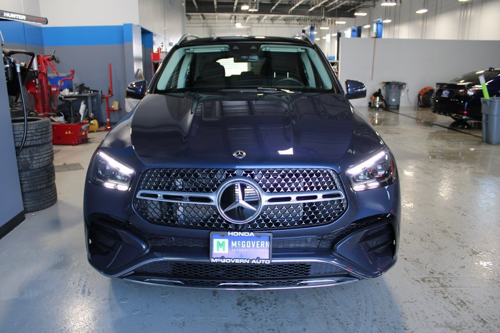 Used 2025 Mercedes-Benz GLE 450 4MATIC image 3