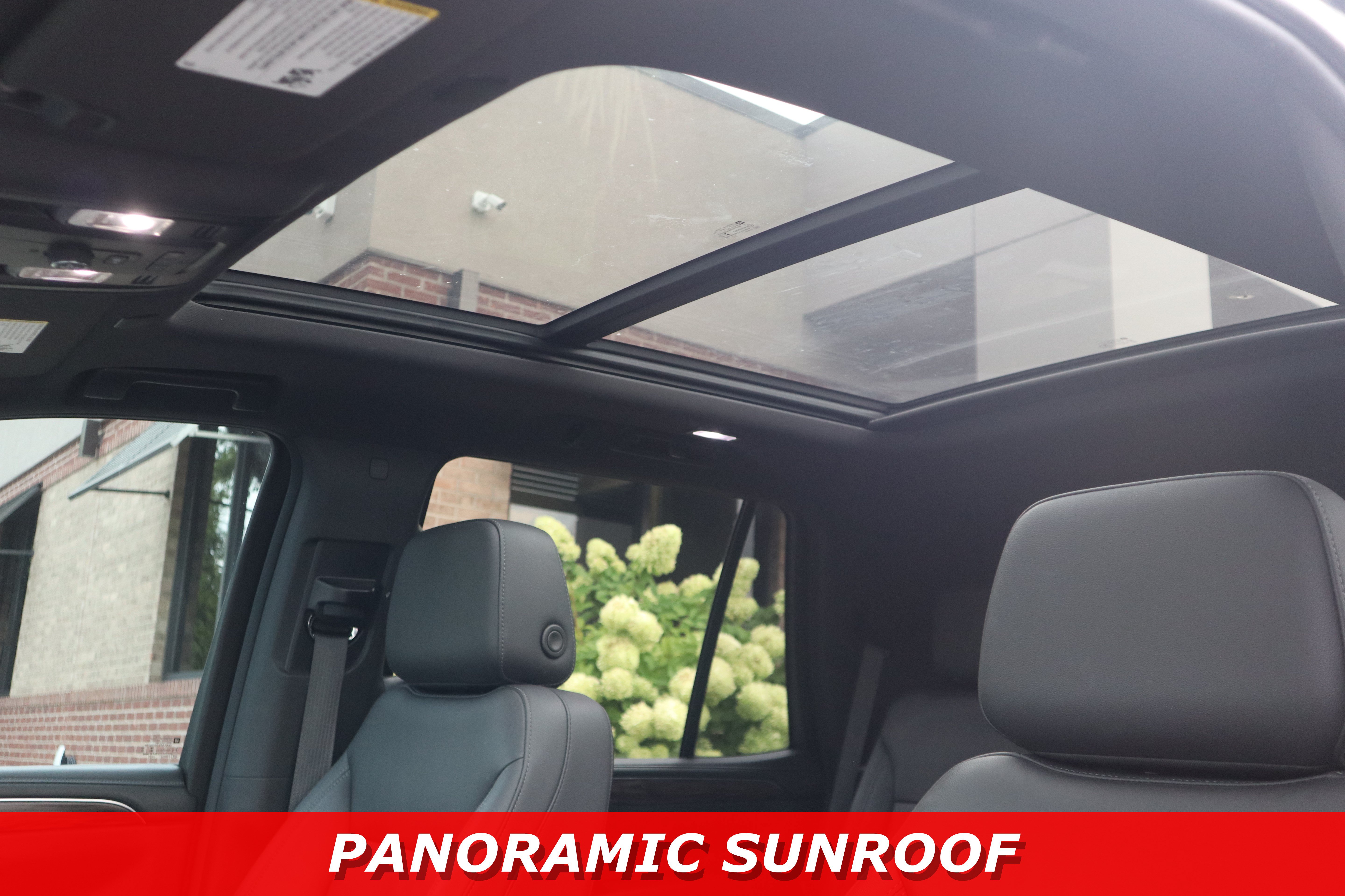 Used 2021 Chevrolet Tahoe Z71 AWD/4WD image 23