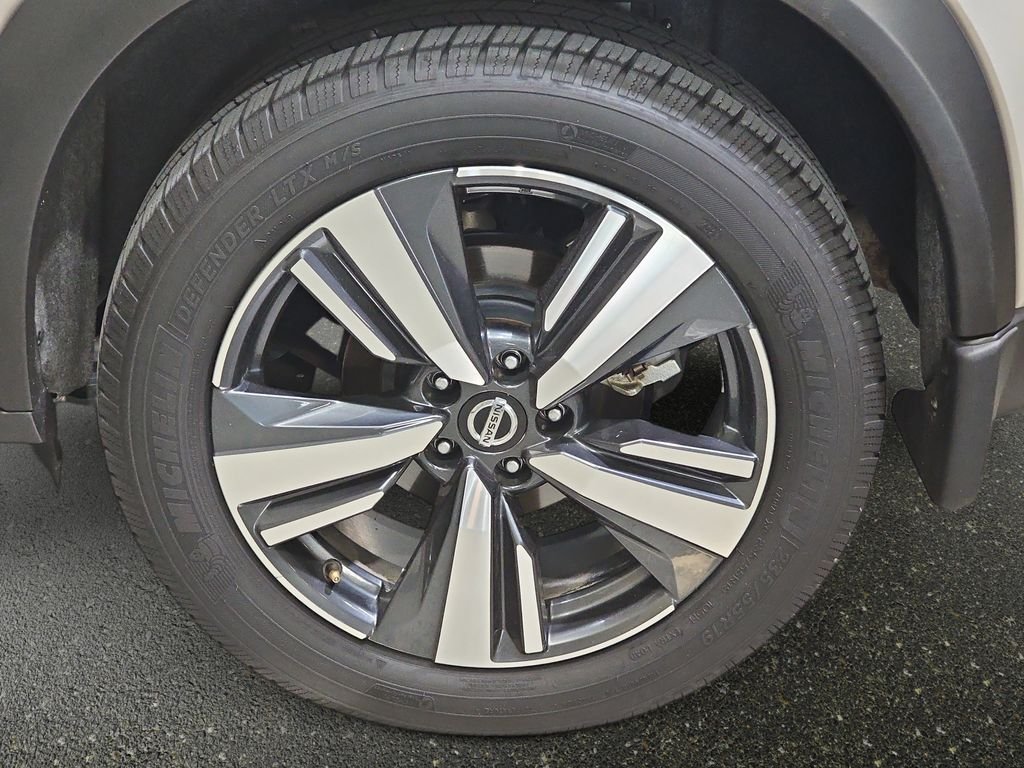 Used 2021 Nissan Rogue SL AWD/4WD image 35