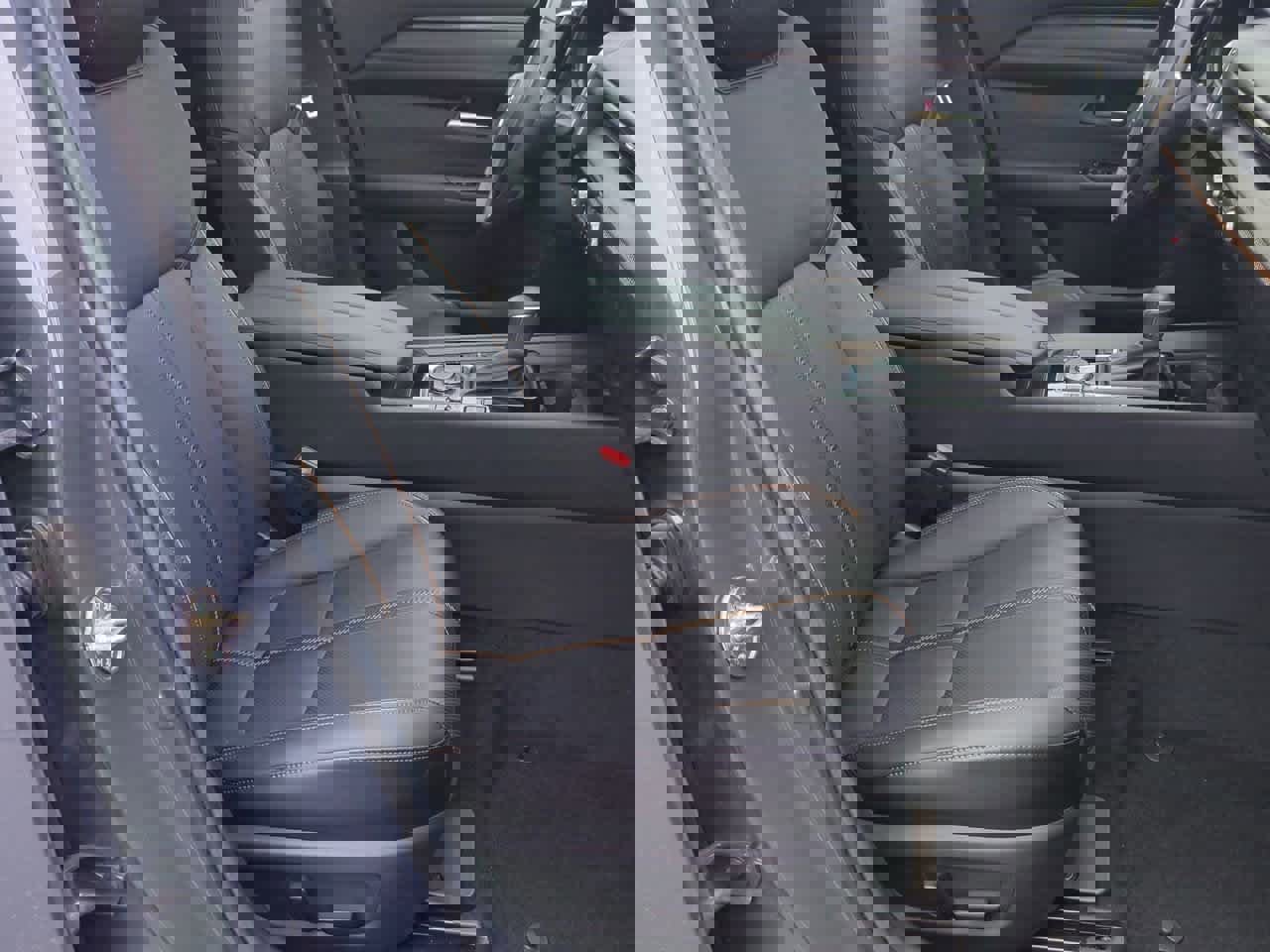 Used 2025 MAZDA CX-50 2.5 Hybrid w/ Cargo Package image 22