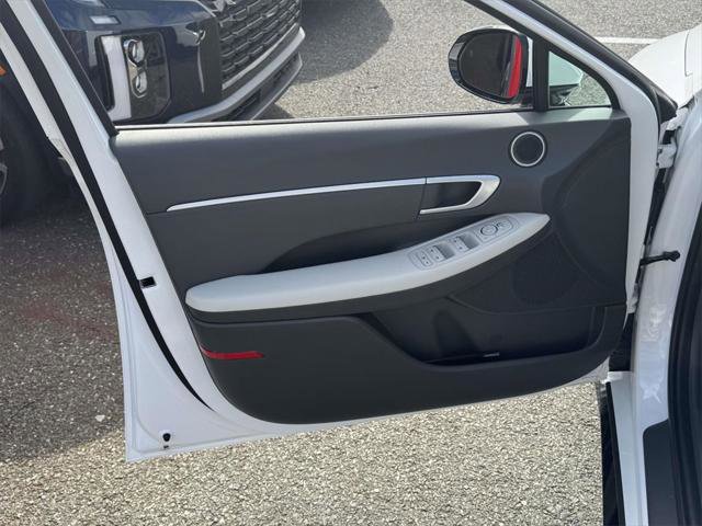 Certified 2025 Hyundai Sonata SEL image 14