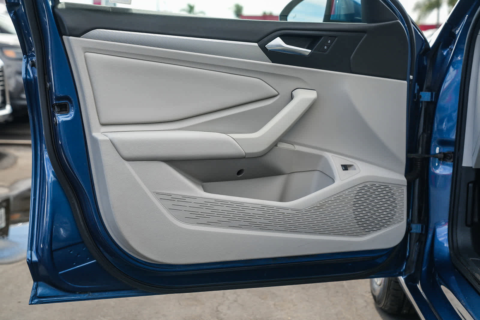 Used 2019 Volkswagen Jetta S w/ Driver Assistance Package image 15