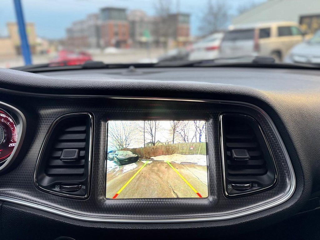 Used 2018 Dodge Challenger SRT Hellcat image 15