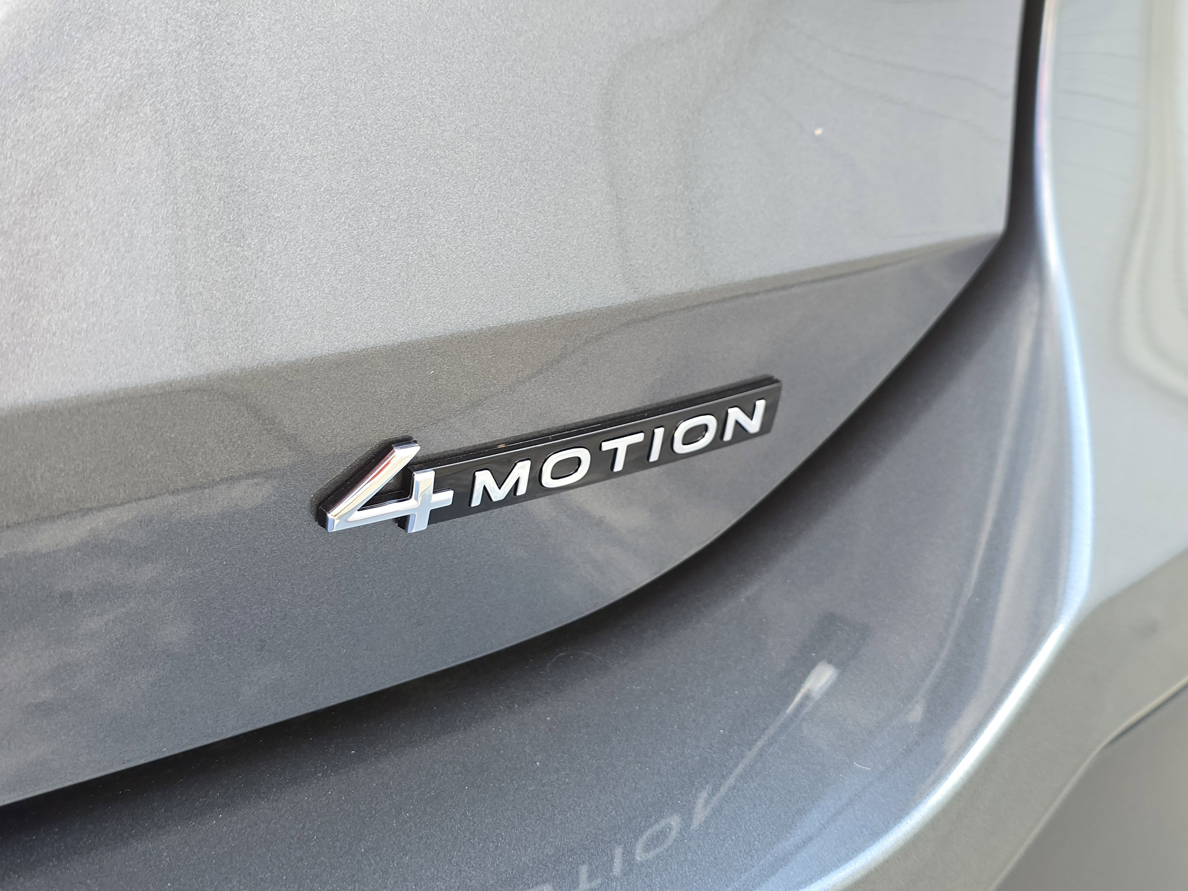 New 2025 Volkswagen Tiguan S image 10