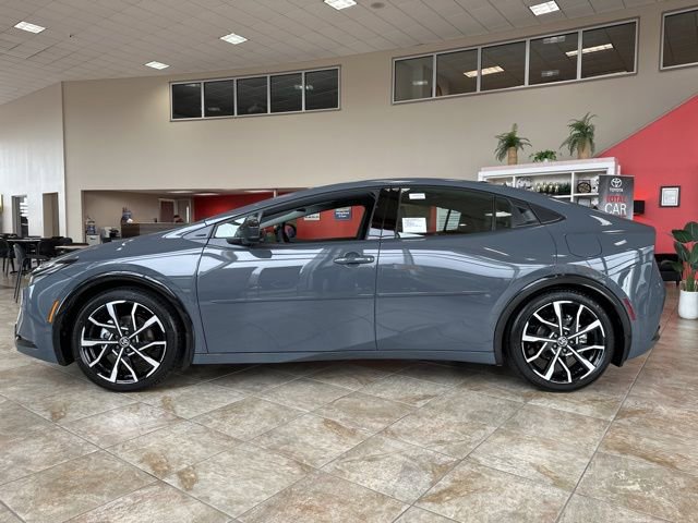 New 2026 Toyota Prius Plug-In Hybrid image 3